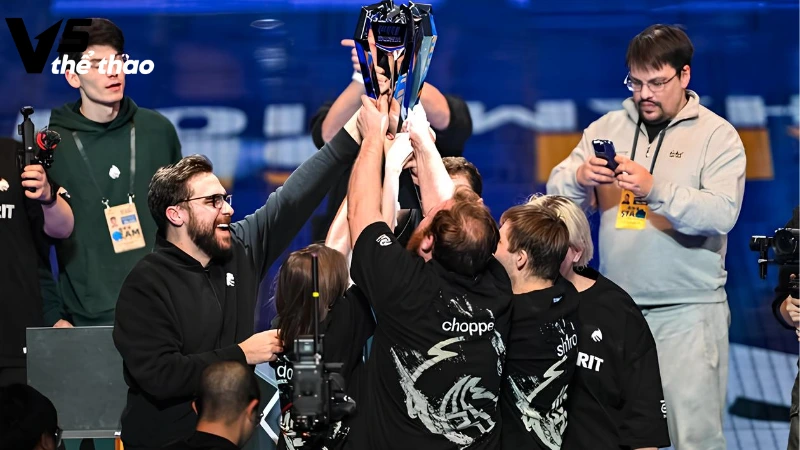 Phân tích sức mạnh vượt trội của Team Spirit