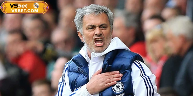 Mourinho biến Chelsea thành cỗ máy chiến thắng kiên cường